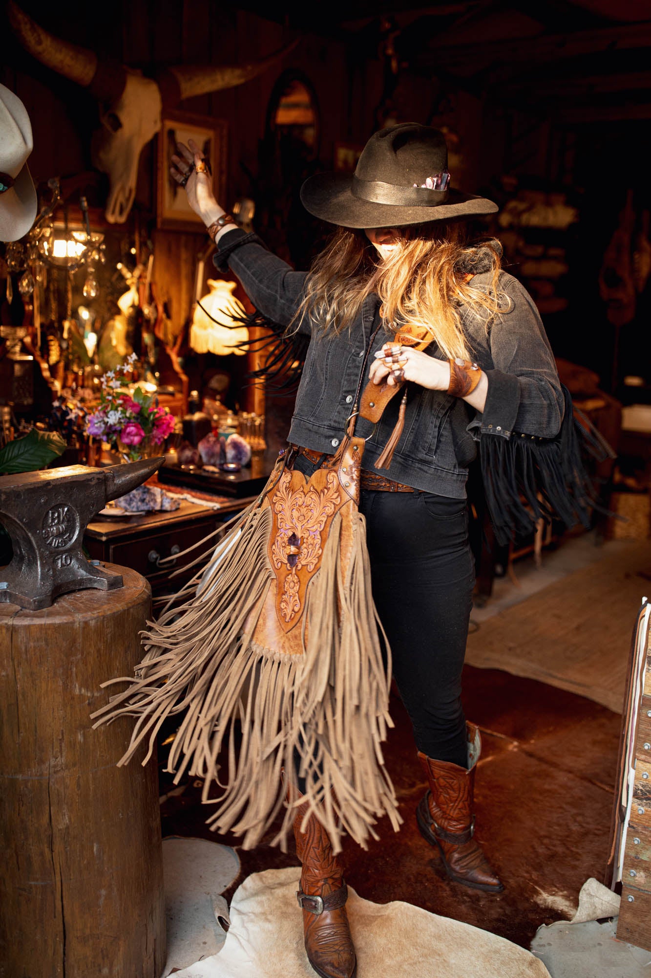 Dusty Mountain Bag with Amethyst
