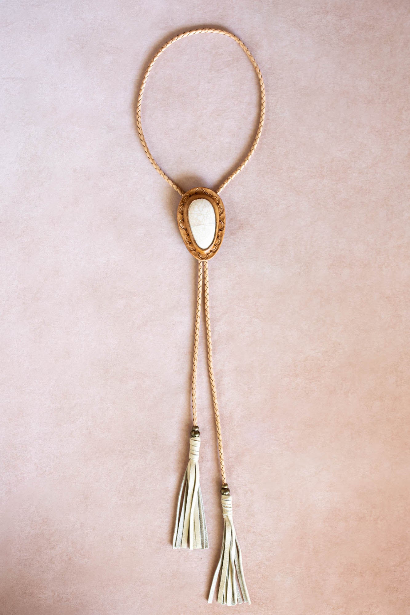 Wild Horse Magnesite Bolo Tie