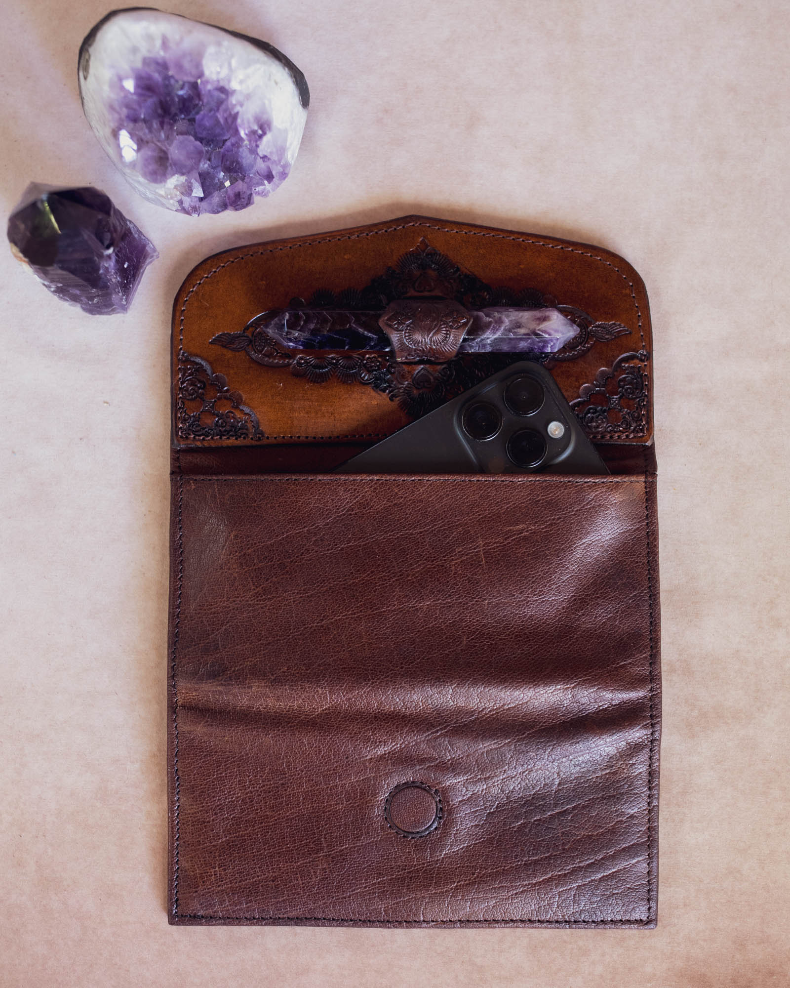 Priestess Wallet with Amethyst - Buffalo Girl®